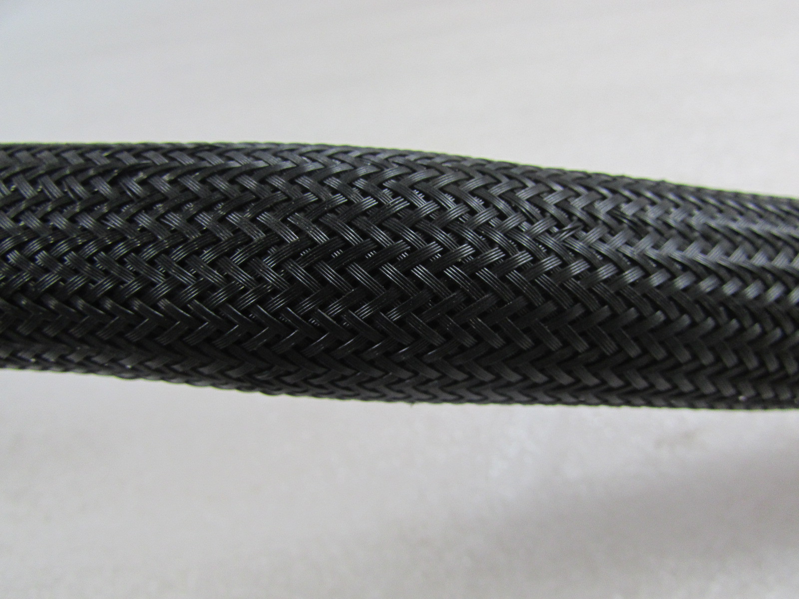 Maserati Ghibli, Oil/Air/Water Hose, Used, P/N 670003618