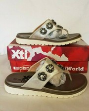 XTI Sliders Size UK 4 flat open toe strappy silver floral diamante flower detail
