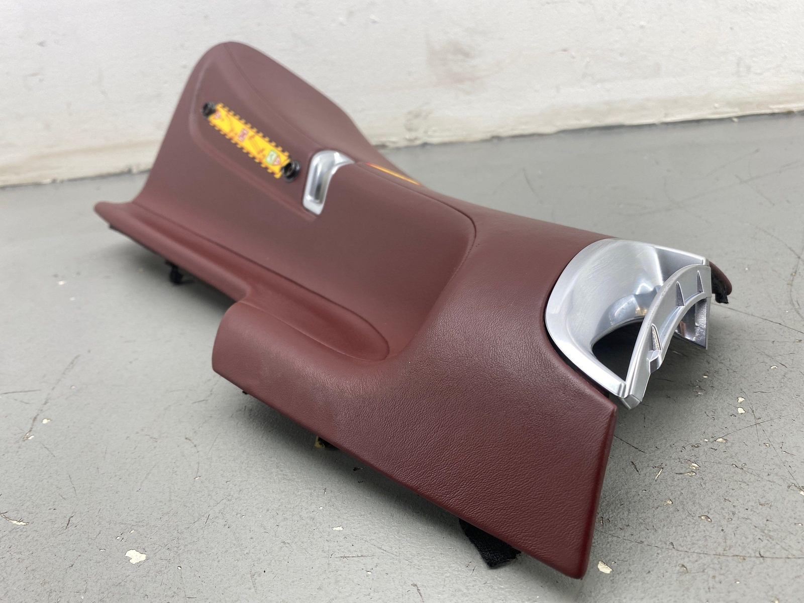 2020-2023 MCLAREN GT REAR RIGHT B PILLAR TRIM PANEL COVER BAROLO RED 22NB277GP
