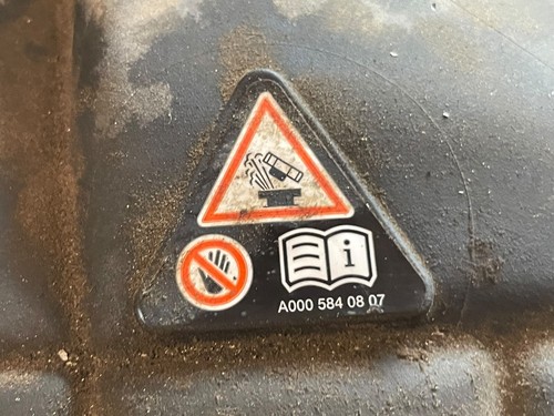 BOTELLA TANQUE EXPANSIÓN REFRIGERANTE MERCEDES BENZ CLA C117 A0005840807 - Imagen 7 de 7