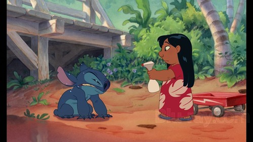 Lilo & Stitch (Disney May 2025) 2 Disc Ultra 4k Blu-ray Set with Slipcover - Picture 7 of 9
