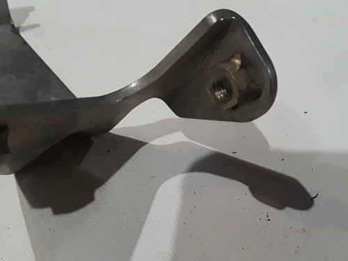 1994 Kawasaki JH 750 Super Sport XI HIGH TENSION CORD BRACKET 11048-3736 - Picture 8 of 10