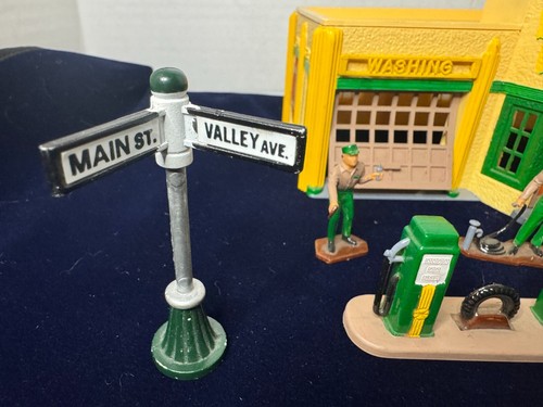 Vintage Miniatur BP Tankstelle Spielset - Bild 8 von 9