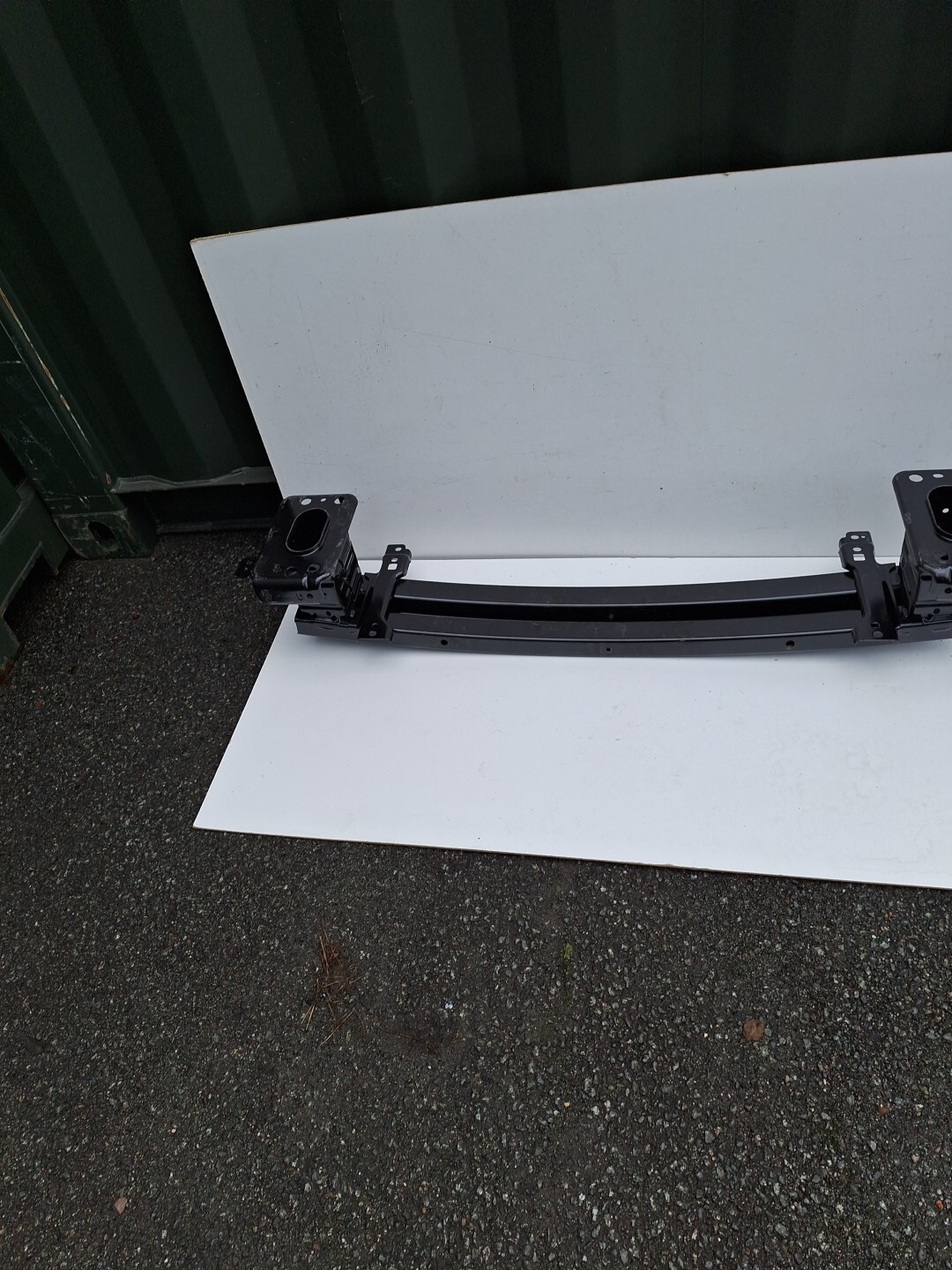 Genuine Ford Fiesta Mk6 Front Bumper Reinforcement 1839247 for  