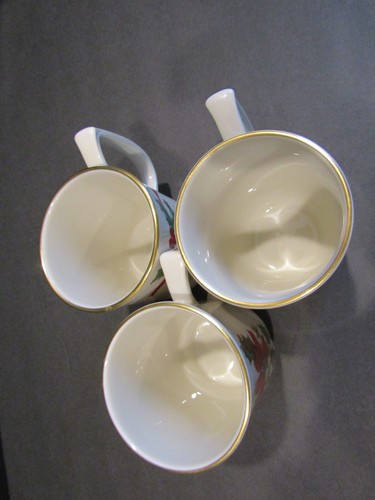 Pickard China Electro-Kinetics HOLLY, BERRIES, PINE CONE Set of 3 MUGS 1991 1994 - Picture 7 of 11