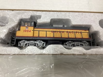 Con-Cor HO scale  Union Pacific'' MP-15 diesel  Rd.#1004
