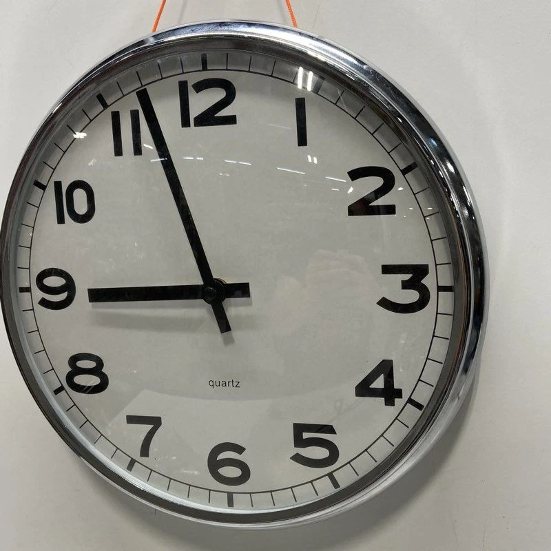 Reloj de Pared Analógico Cuarzo Blanco Plateado Ikea Moderno Redondo Decoración del Hogar Foto 3 de 4