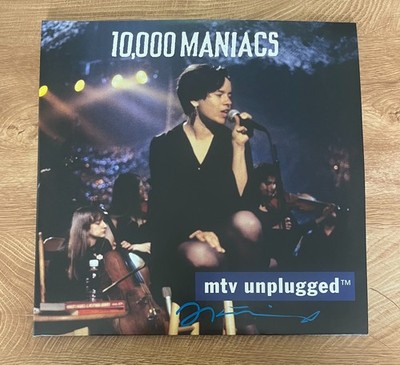 * NATALIE MERCHANT * signed vinyl album * 10,000 MANIACS * MTV UNPLUGGED * COA *