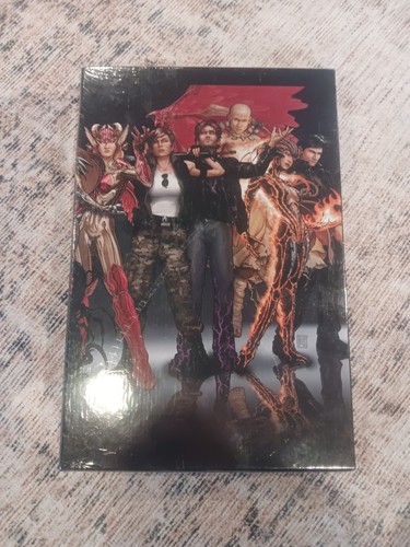 Artifacts Deluxe Edition HC Regular Edition Neu Sealed Buch