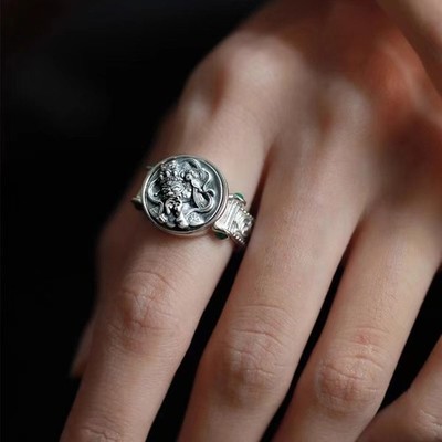 Bezaubernder Ring mit Grasmuster zur Aufwertung Ihrer Accessoire-Sammlung