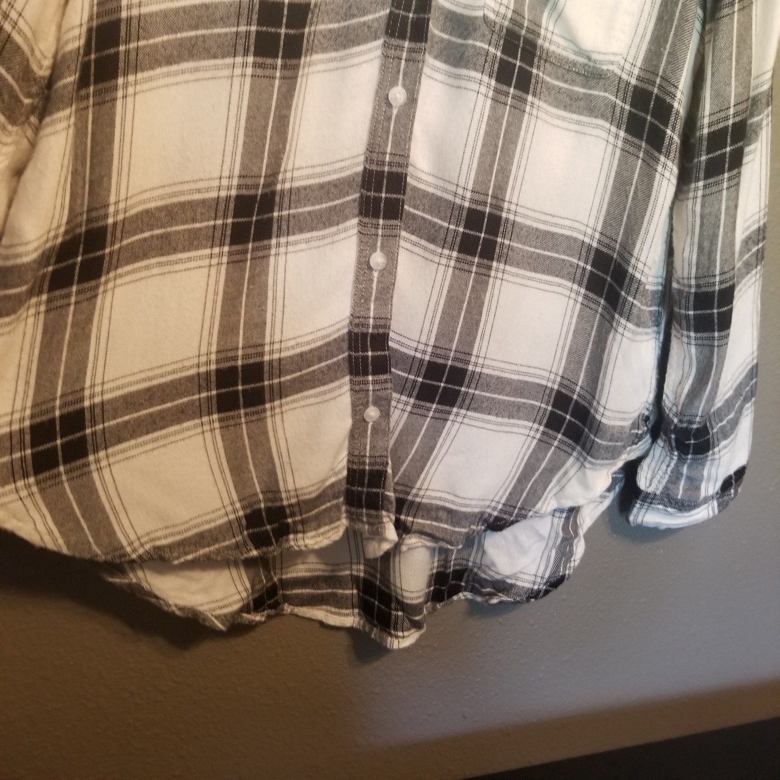 Picture 3 of 12