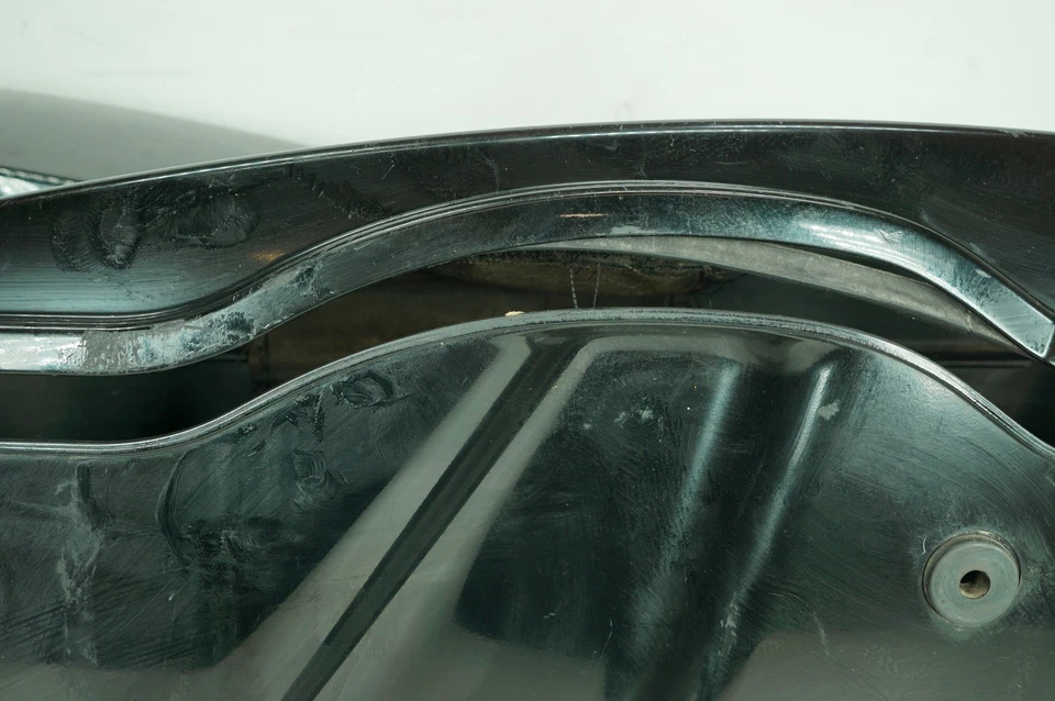 2008 Harley Touring FLHT Electra Glide OEM Left Right Saddlebags Luggage NOKey - Image 4 of 4