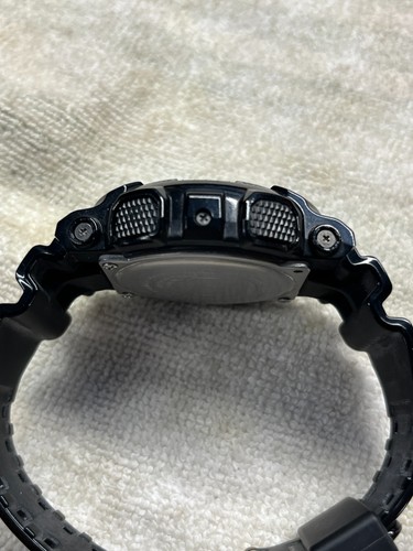 Reloj Casio G Shock WR20bar 5146 GA-110GB Negro Dorado Buen Estado - Imagen 5 de 7