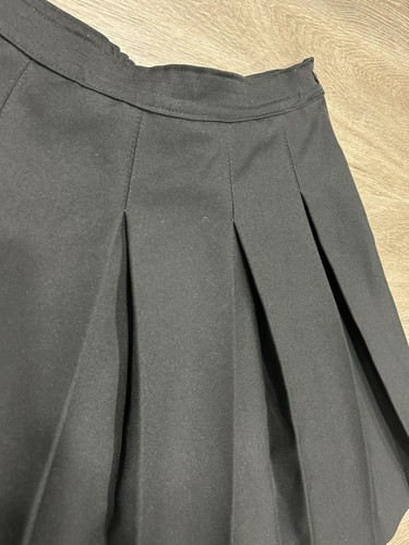 Dennis Uniform Skirt Black Pleated Style H08360 H18 Plus EUC Private School - Picture 5 of 9