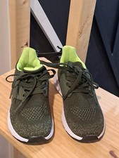 NEW Athletic Works Memory Foam Green Color Big Boys "FLY" Runners. Size 13