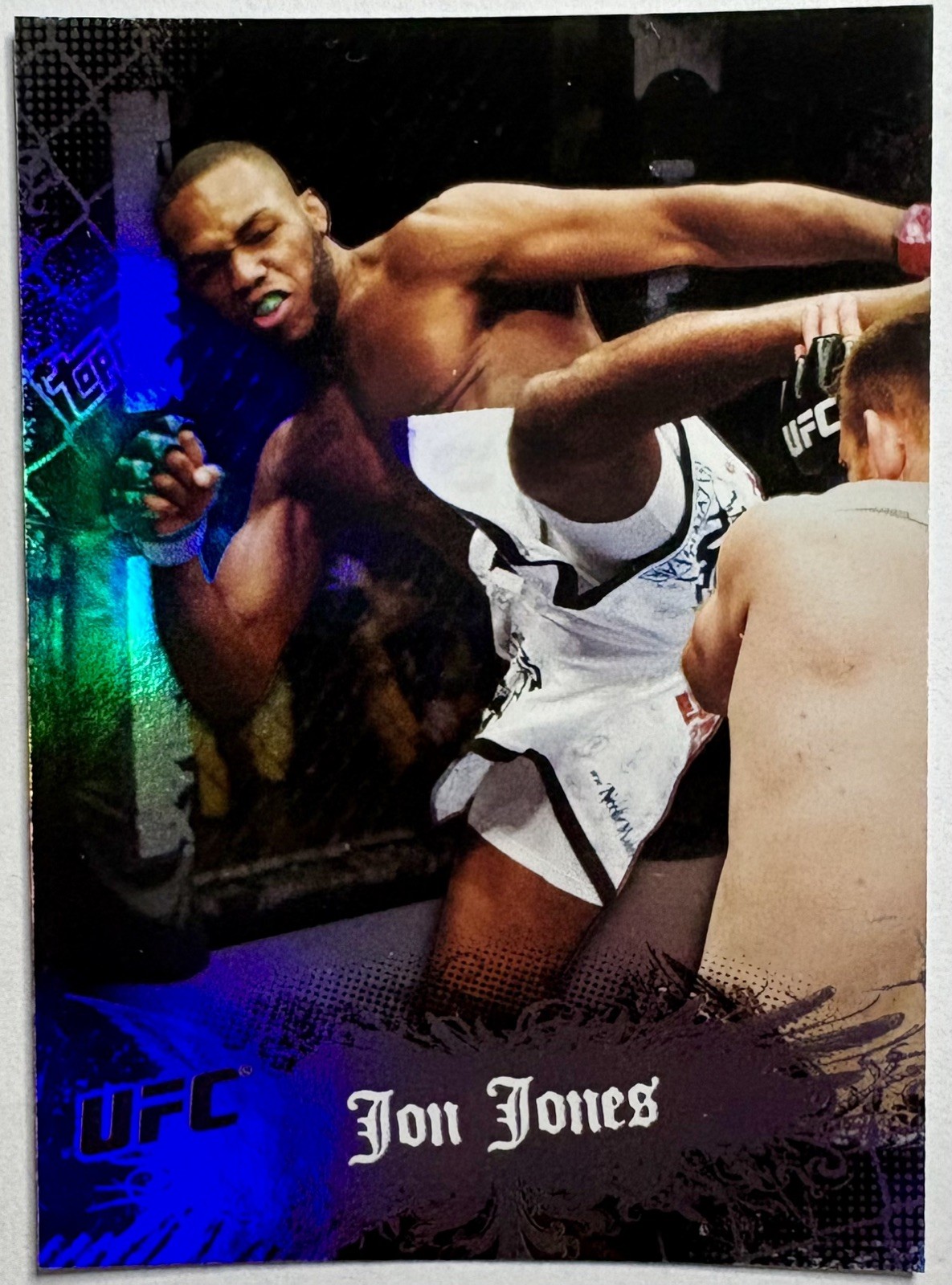 2010 Topps UFC Main Event Jon Jones #16 Holo Foil