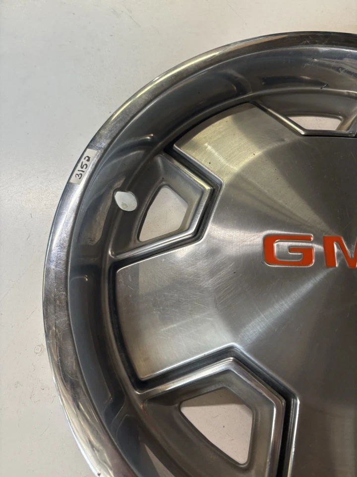 82 83 84 85 86 87 88 GMC S15 Sonoma Tapacubos Cubierta de rueda Tapacubos 14" OEM USADO 3152 Foto 2 de 4