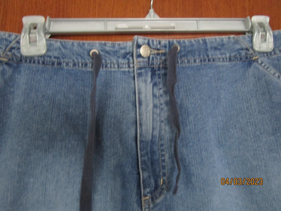 Pantalones Cortos Denim Avenue Blues Talla 20 Algodón Poliéster Cintura 40 Entrepierna 5.5 Lado17 Foto 2 de 4