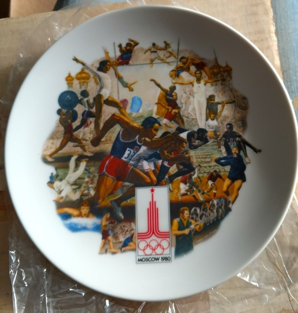 "The Official 1980 Summer Olympics Games Plate" Moscow Alton S