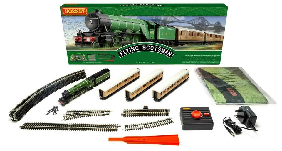 Hornby Flying Scotsman OO Gauge Model Train Set R1255M - Image 2 of 3