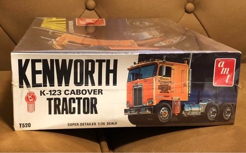 amt Kenworth K123 Cabover Tractor 1/25 Scale Plastic Model - Picture 5 of 13