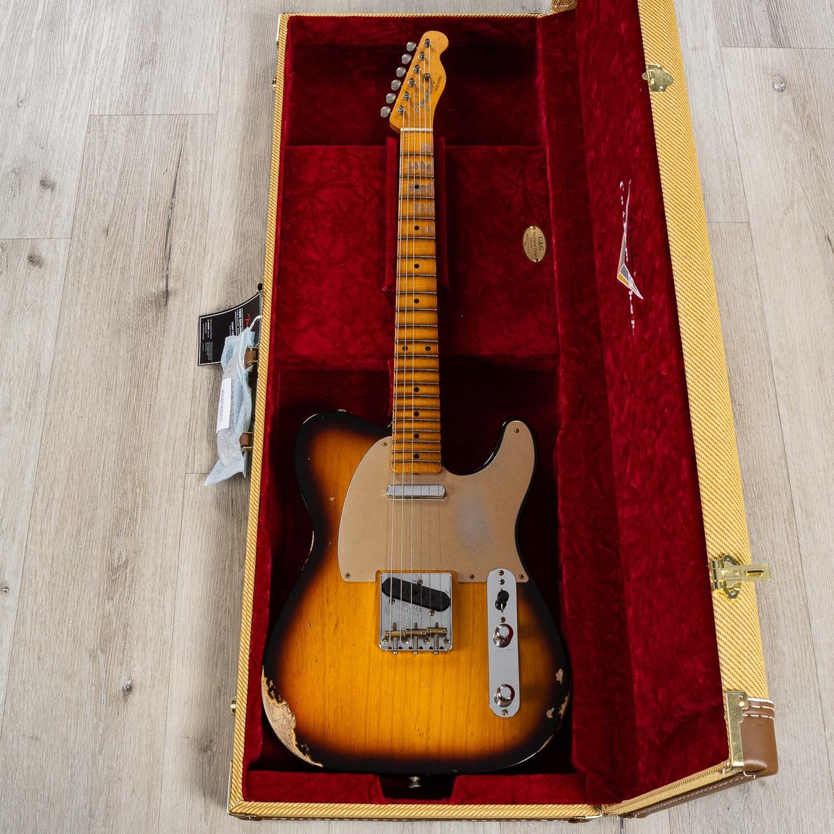 Fender Custom Shop S23 LTD '53 Tele Relic Guitar, Aged 2