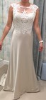 Beautiful long wedding dress Cost 1259 s14 US by Justin Alexander