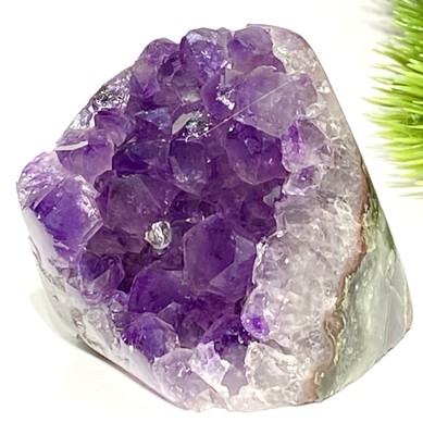 Großer schöner hochwertiger tiefvioletter Amethyst Cluster natürlicher Kristall Drusy
