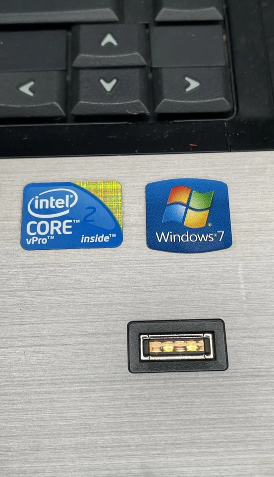 Computadora portátil empresarial HP EliteBook 6930p Intel Core 2 Duo 14" sin disco duro Foto 4 de 4