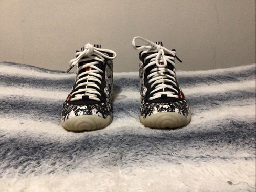 Little Nike Posite One Shadderd Back Board 3.5Y - Picture 3 of 9