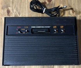 Atari 2600 &ldquo;Vader" Console in Excellent Condition w Joysticks/Games/Connections