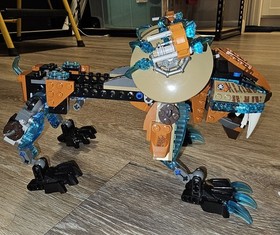 LEGO Legends of Chima Sir Fangar's Saber-Tooth Walker set 70143. NO MINIFIGURES