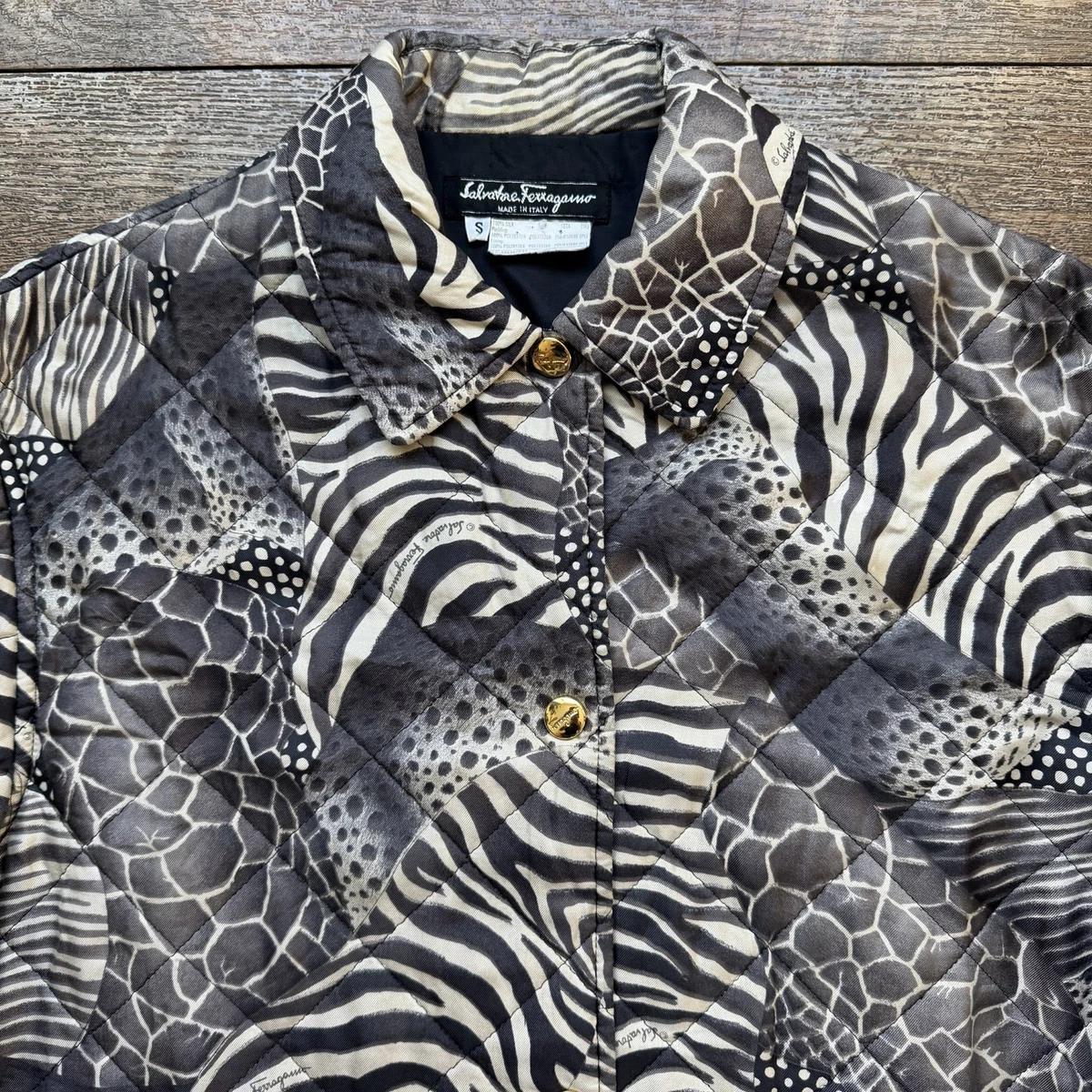ジャケット・アウター 90s Salvatore Ferragamo silk coat Vintage Salvatore Ferragamo Silk Quilted Jacket Italian Designer