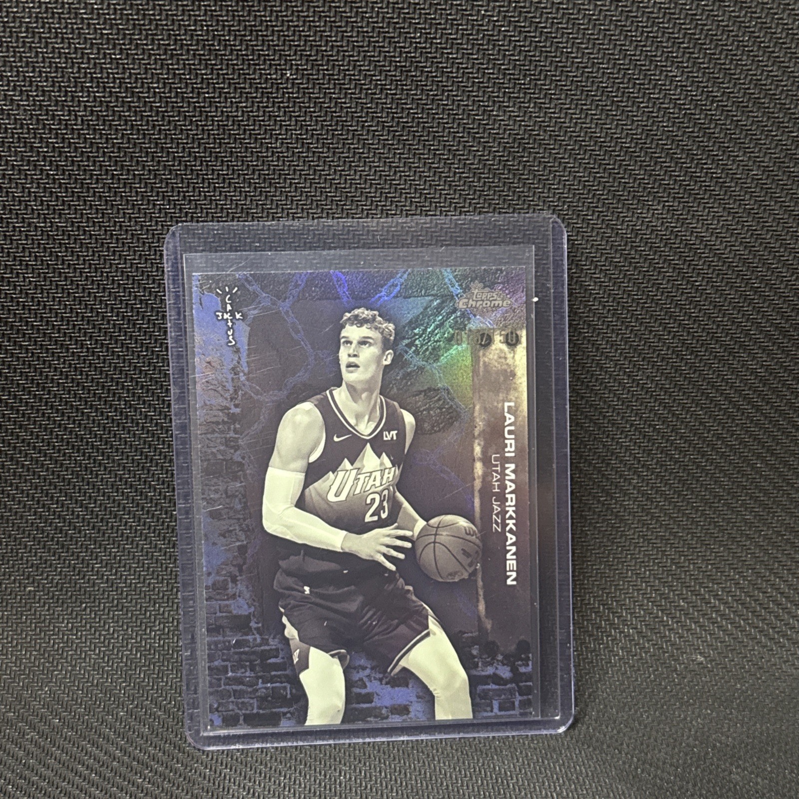 2025-26 Topps Chrome Cactus Jack - Lauri Markkanen #40 Blue Refractor /150