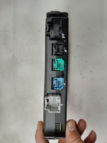 2016 -2017 CHEVROLET MALIBU INFORMATION GPS CONTROL MODULE OEM, 84156699 - Picture 2 of 5
