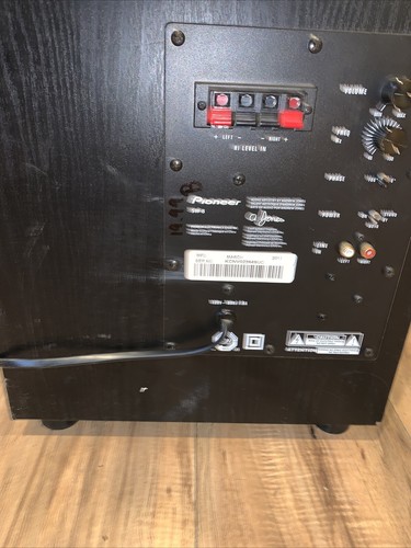 Subwoofer alimentado Pioneer SW-8 Andrew Jones Home Theater Sub Bass Audio negro - Imagen 6 de 8