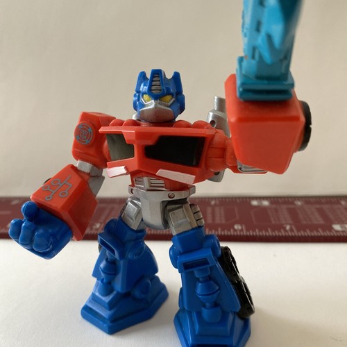 Playskool Heroes Transformers Rescue Bot OPTIMUS PRIME e personaggi Bumblebee - Foto 15 di 19