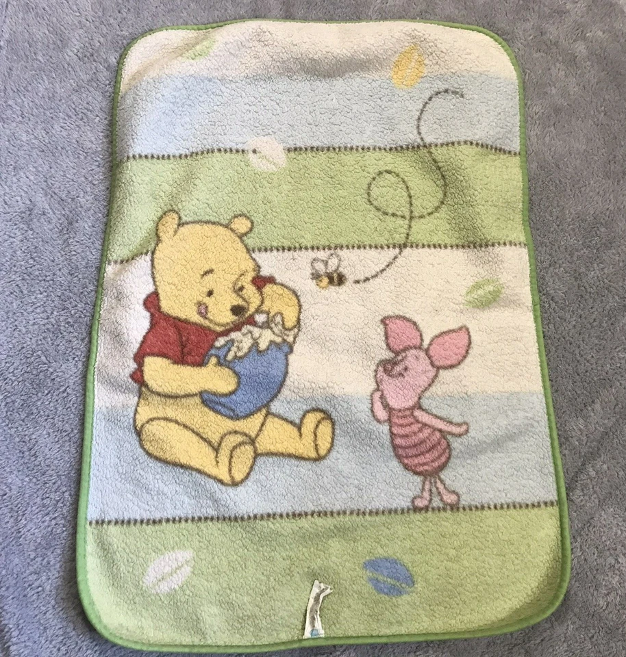 Manta bebé Disney Winnie the Pooh Piglet Hunny Leaves Foto 4 de 4