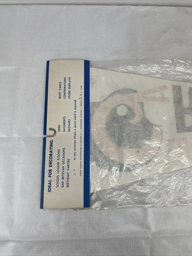🔥NEW NFL LOS ANGELES RAMS Vintage 1970's 2 Bar Helmet Football Pennant 30"x12" - Picture 7 of 15