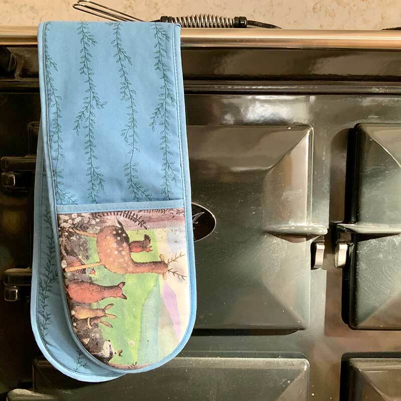 Forest Friends Cotton Oven Gloves, Alex Clark,Animals, Kitchen Accessories GLV18