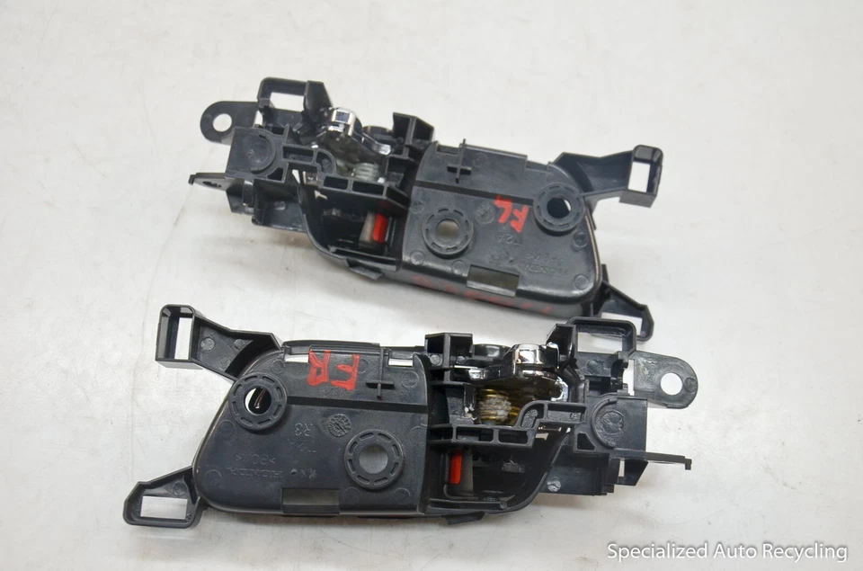 Honda Accord 2017 manijas interiores delanteras izquierda y derecha Foto 4 de 4