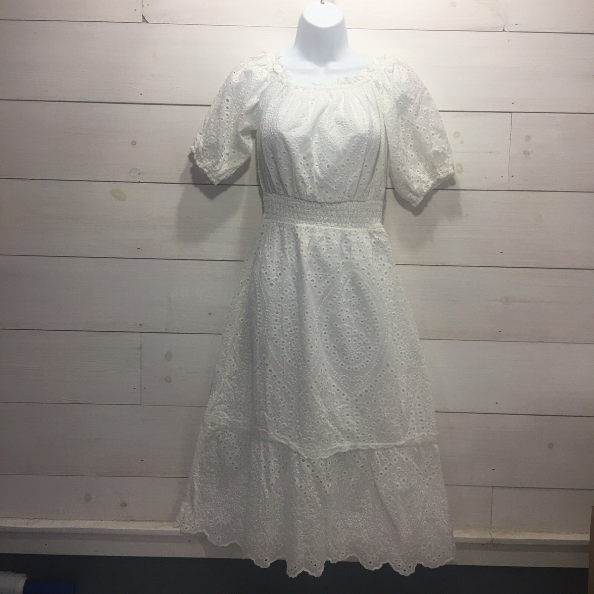 betsey johnson ivory dress Betsey Johnson | Dresses | Betsey Johnson Ivory And Gold Lace Long Sleeve Boho Dress