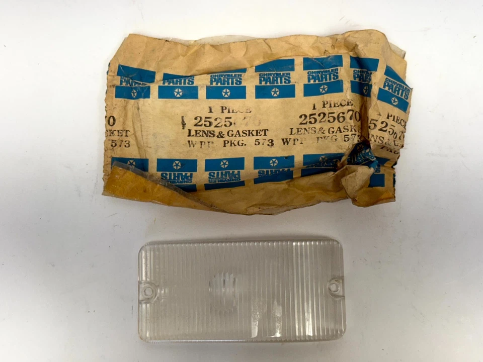 Lámpara de luz de estacionamiento para camioneta Dodge A-100 D100 64-71 lente transparente 2525670 NOS Foto 2 de 4