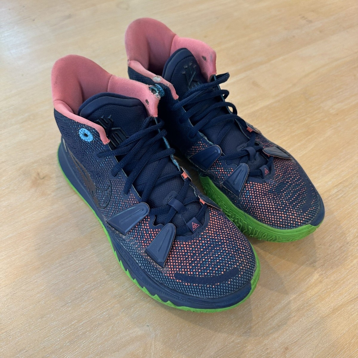 Nike Kyrie 7 Midnight Navy Blue Green Men's Basketball Shoes Nike Kyrie 7 Midnight Navy Blue Green Men's Basketball Shoes