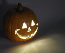 Vintage Halloween Ceramic Jack O Lantern Pumpkin with Lid