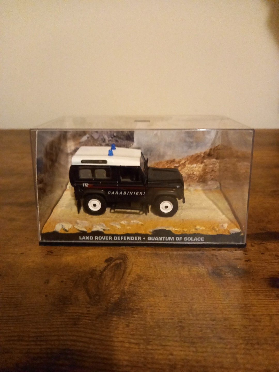 007 Fabbri 1/43 Scale Diecast - Land Rover Defender - Quantum of Solace FREE P&P