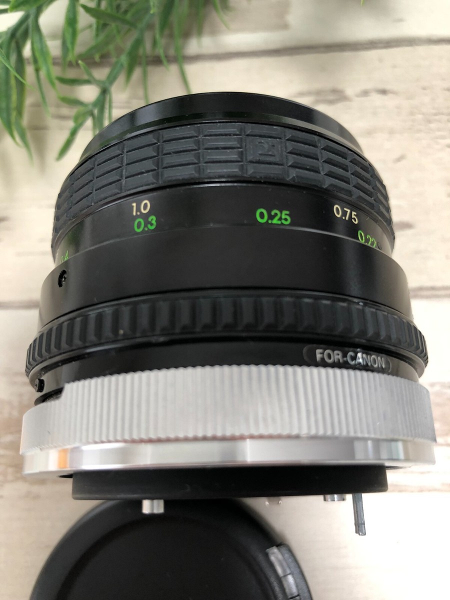 Sigma Mini-Wide 28mm F2.8 Multi-Coated Canon FD Mount Lens From