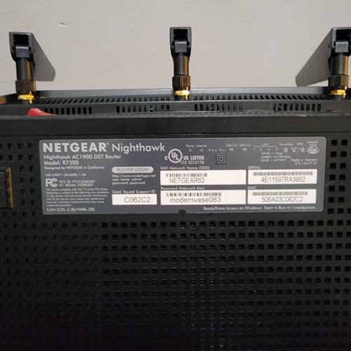 NETGEAR Nighthawk AC1900 Dwuzakresowy siatkowy system Wi-Fi R7300DST-100N - czarny - Zdjęcie 7 z 8
