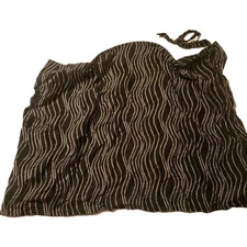 Udder Cover for Nursing Mothers Breast Feeding Covers Black & white