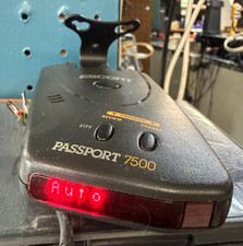Vintage Passport 7500 Radar/ Laser detector for X K and KA bands with cord